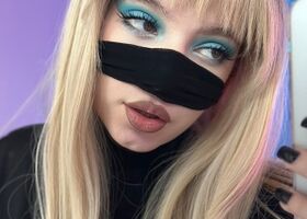 Katya Shien